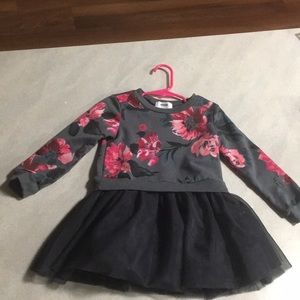 Old navy girls dress 3t